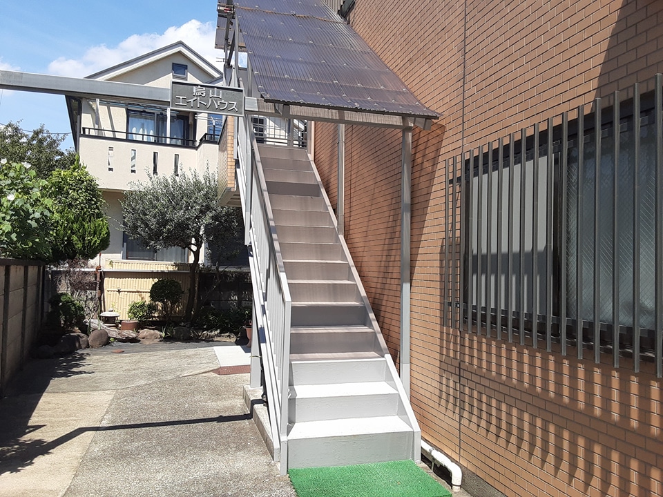 2/4 エントランス