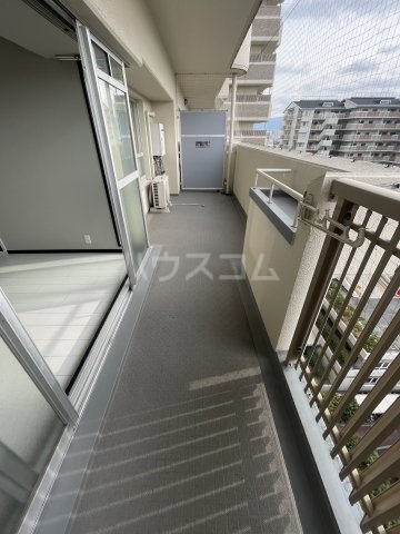 20/30 バルコニー