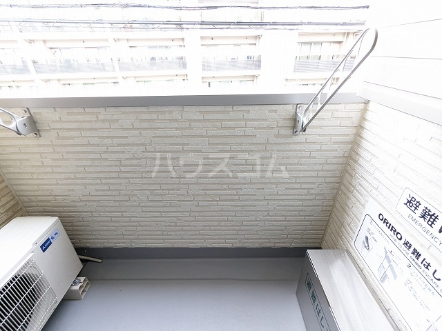 19/30 バルコニー