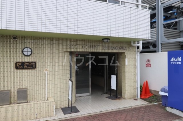 15/23 エントランス