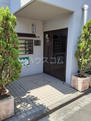 29/30 エントランス