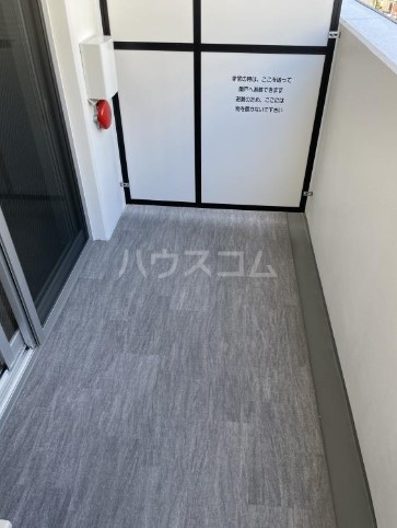 16/28 バルコニー