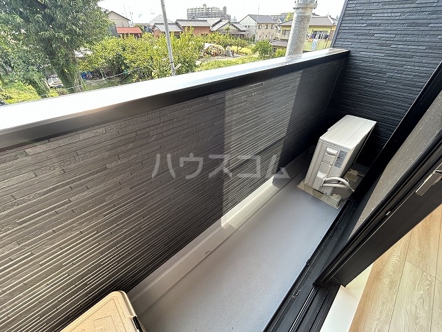 17/30 バルコニー