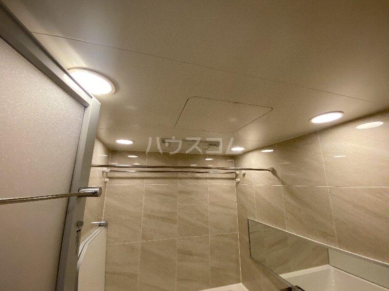 14/30 浴室
