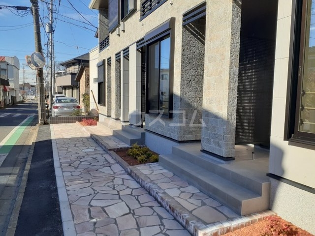 13/25 エントランス