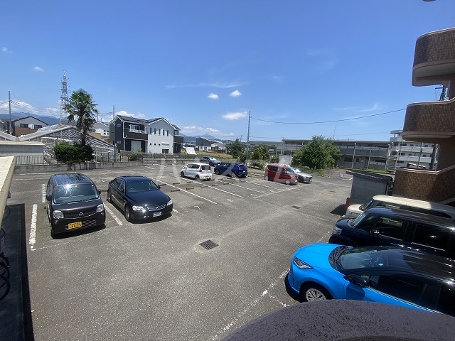 5/11 駐車場