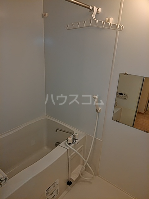 16/30 浴室