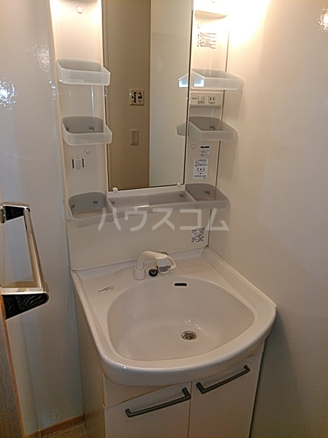 18/30 洗面