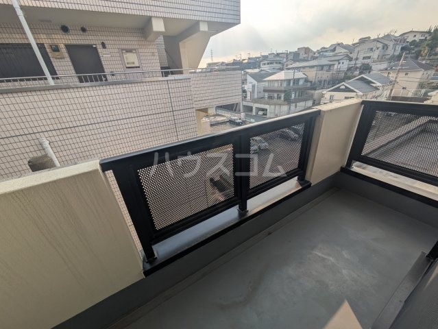 15/23 バルコニー