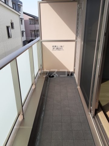 19/30 バルコニー