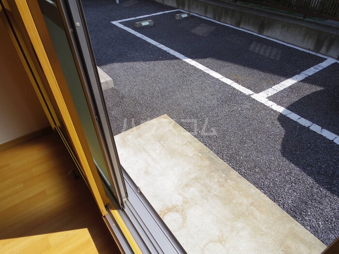 17/22 駐車場