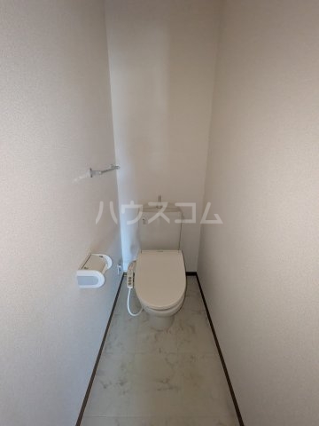 13/30 トイレ