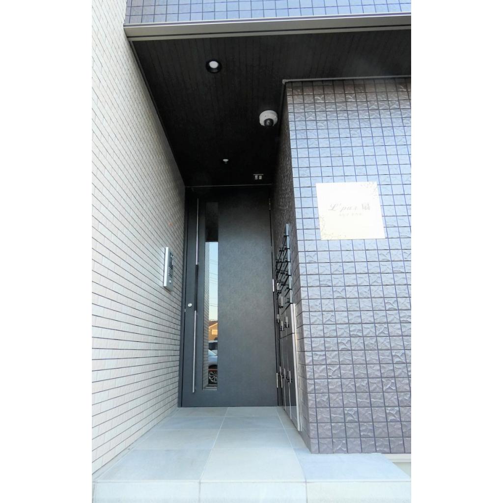 14/15 エントランス