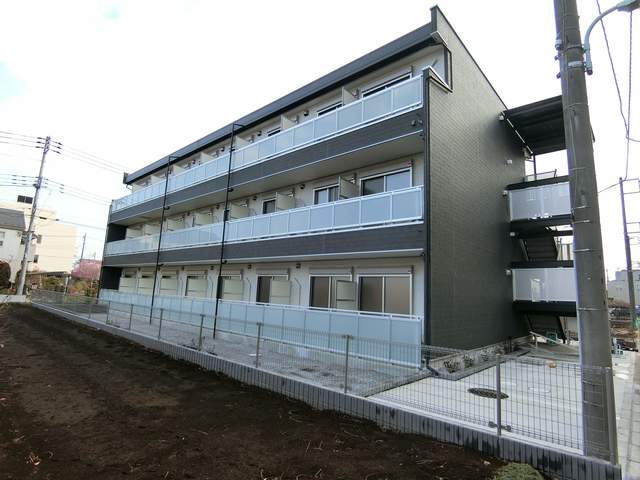 20/30 エントランス