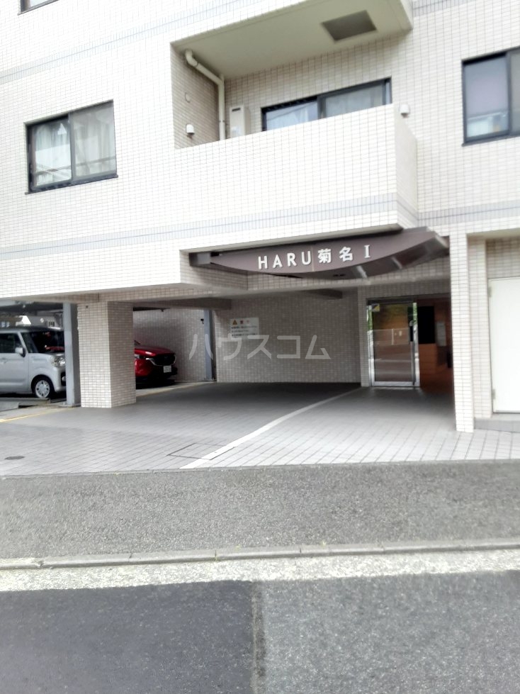 29/30 エントランス