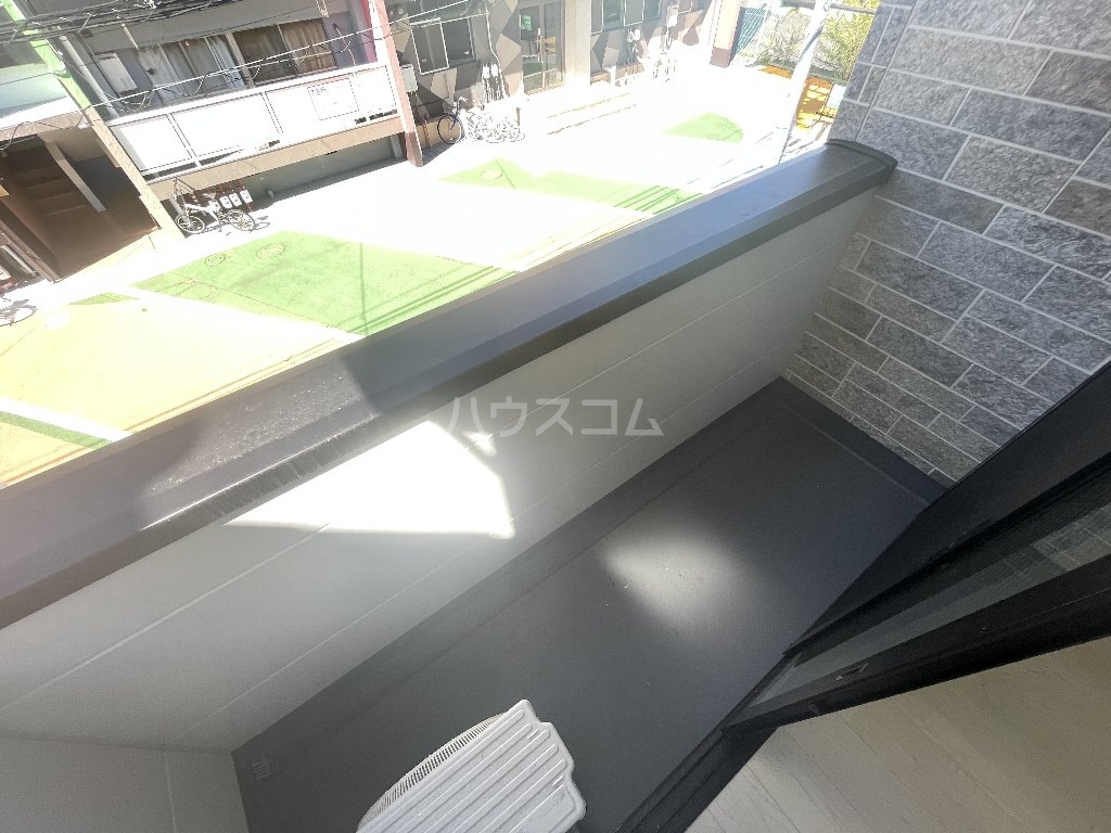 14/28 バルコニー