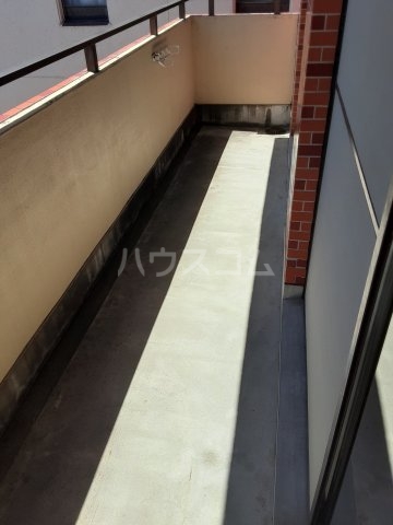 19/23 バルコニー