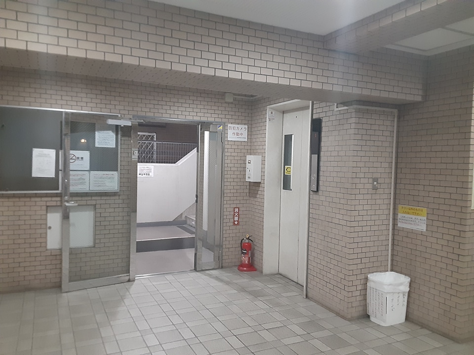 2/11 エントランス