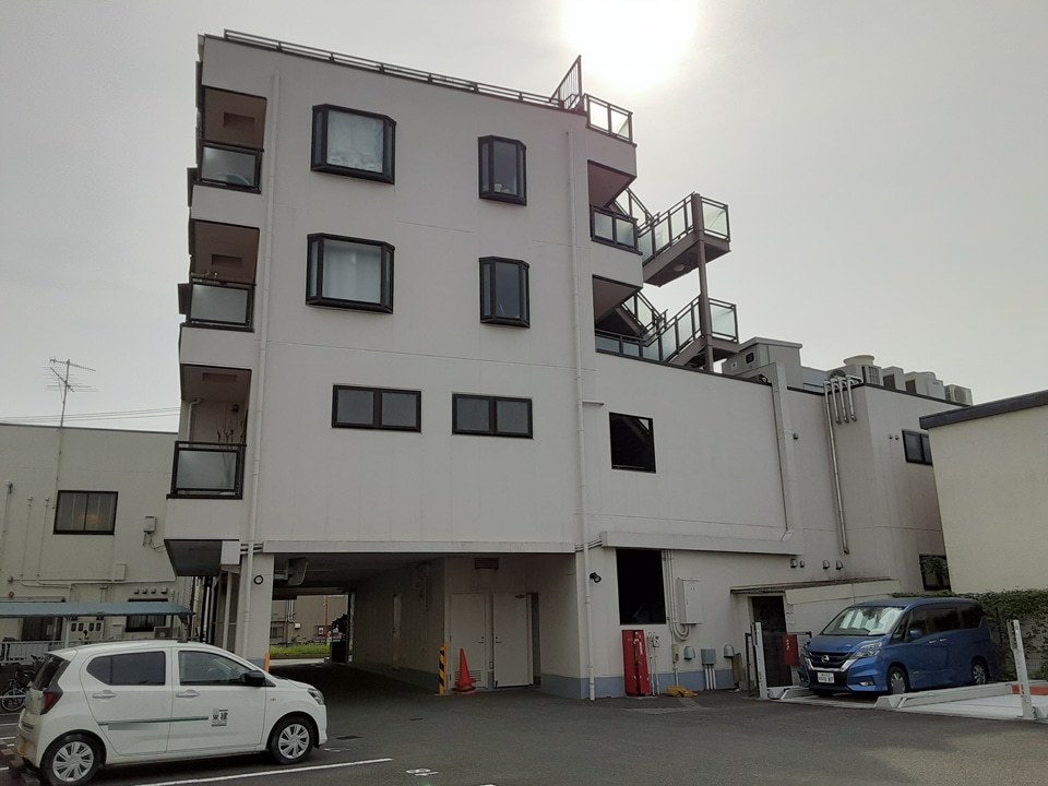 2/30 外観