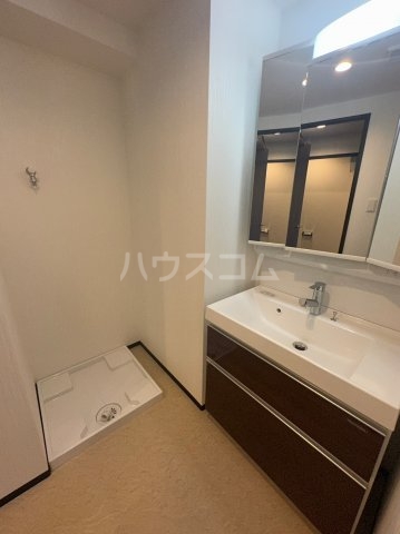 17/30 洗面