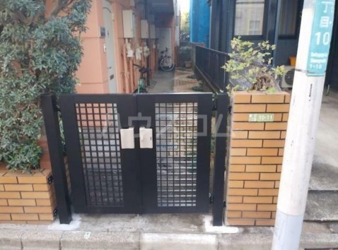 2/10 エントランス