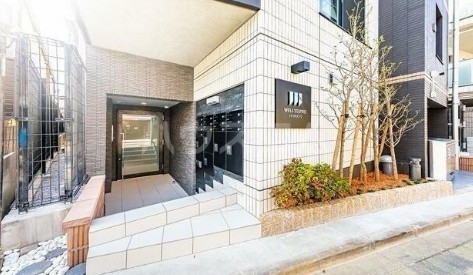 17/22 エントランス