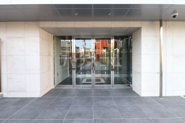 15/24 エントランス