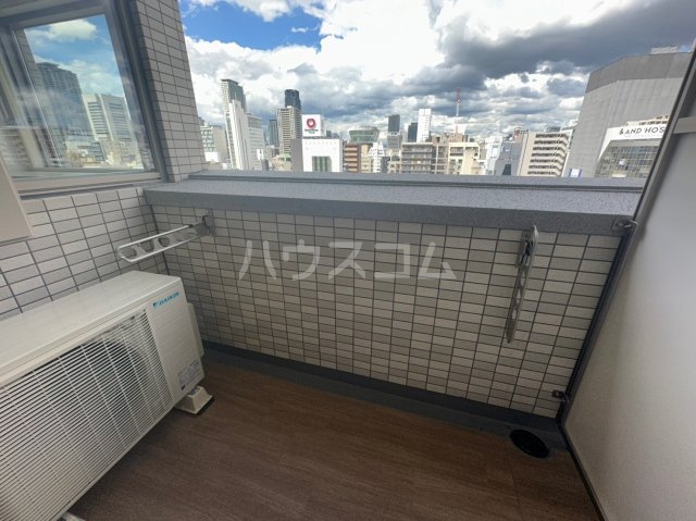 20/30 バルコニー