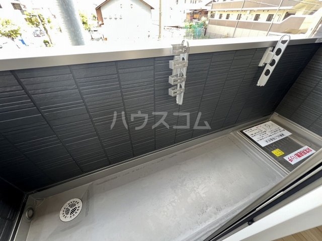 19/30 バルコニー