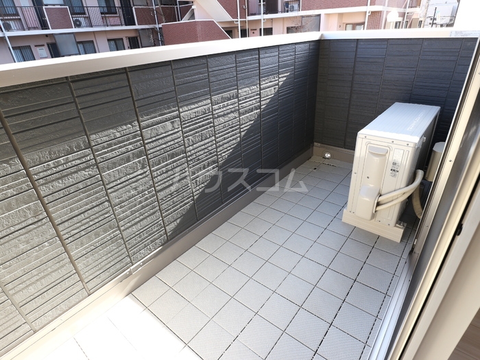 14/25 バルコニー