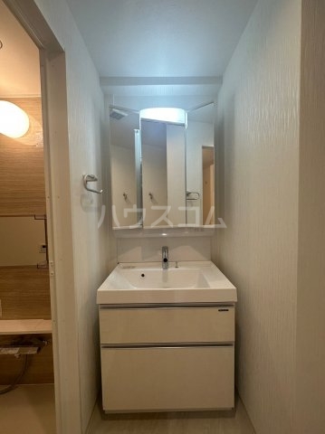 18/30 洗面