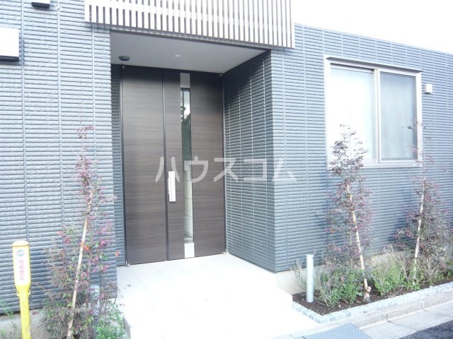 3/8 エントランス