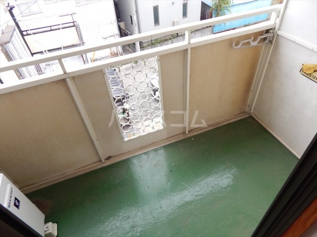 18/30 バルコニー