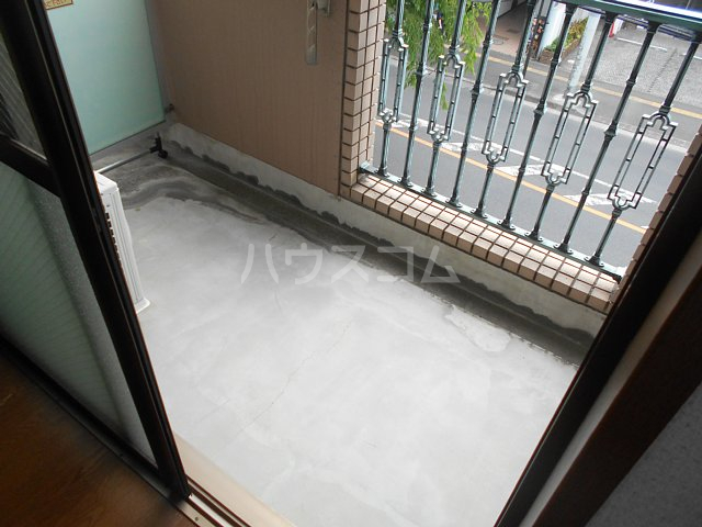 20/30 バルコニー