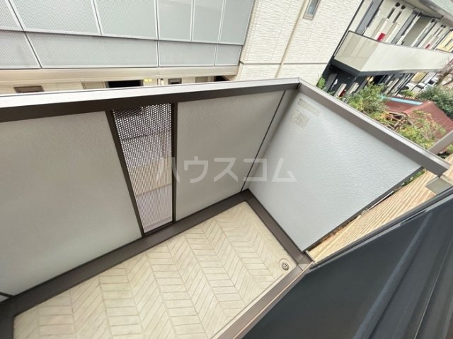 19/30 バルコニー