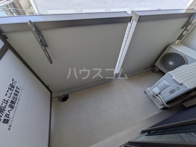 20/30 バルコニー