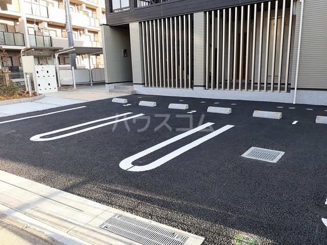 2/8 駐車場