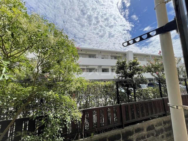 21/30 バルコニー