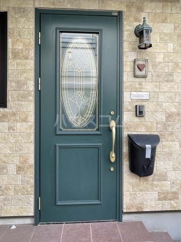 27/30 エントランス