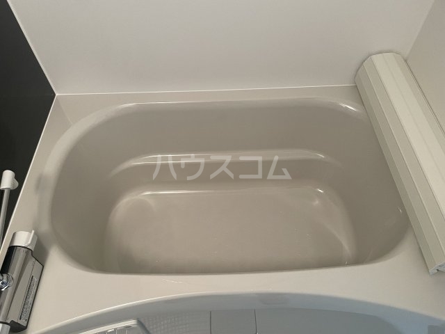 14/28 浴室