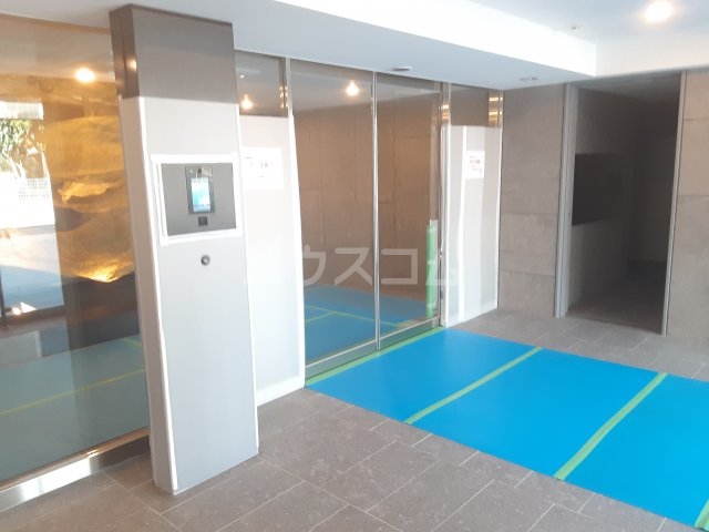 29/30 エントランス