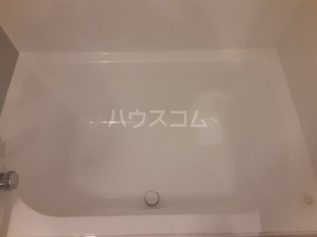 14/30 浴室