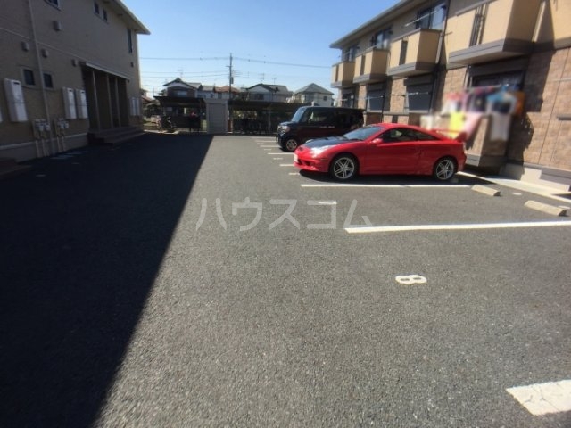 17/22 駐車場