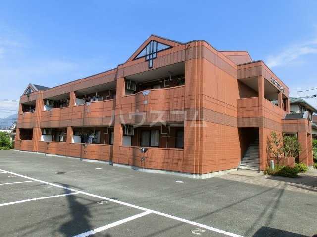 2/4 外観