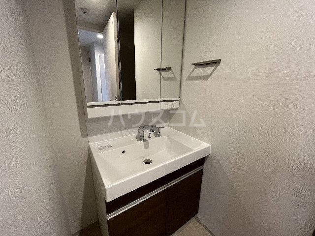 18/30 洗面