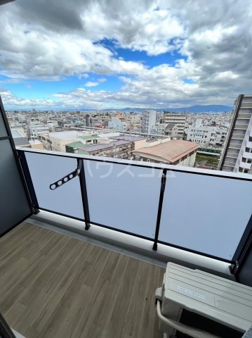 18/29 バルコニー