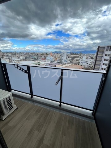 18/29 バルコニー