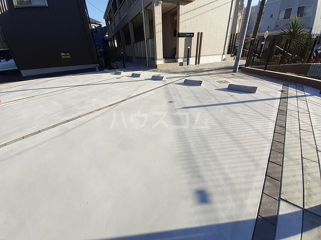 15/21 駐車場