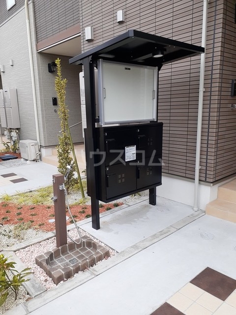 15/21 エントランス