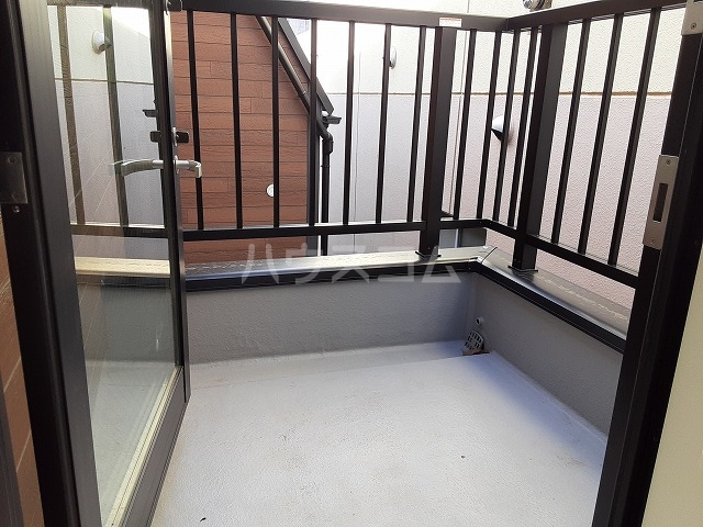 19/30 バルコニー